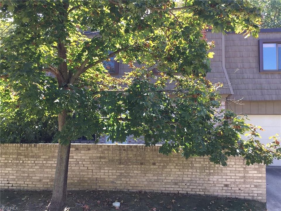 1st image of 819 Tollis Pkwy #7