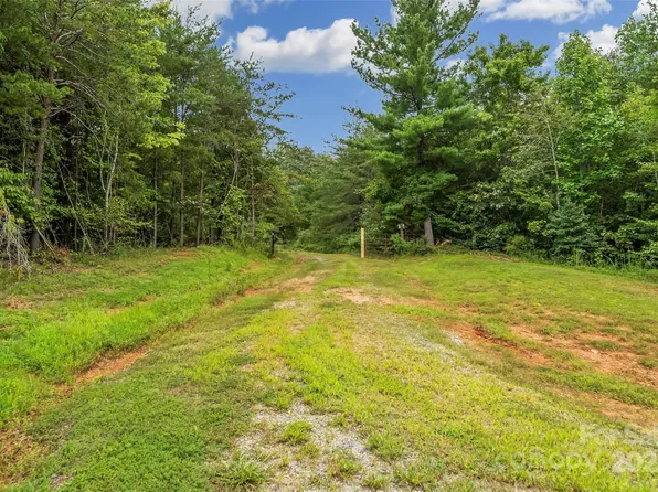 4937 Snowhill Church Rd, Morganton, NC 28655