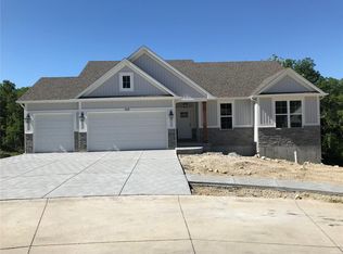 1615 Sugar Creek Dr, Festus, MO 63028
