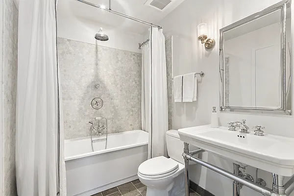 Sold by Compass | media 17