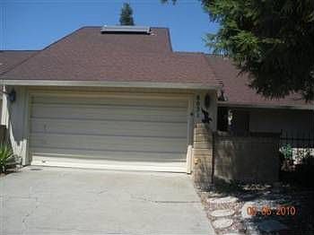 1st image of 8031 Kingswood Dr