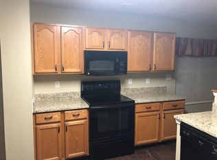 1158 Windsong Trl, Fairborn, OH 45324