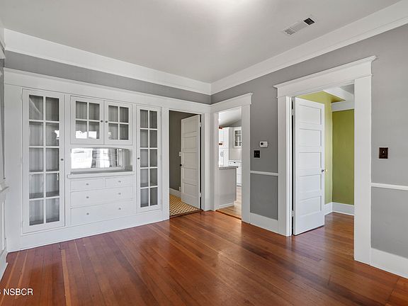 4th image of 533 Pine St