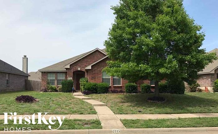 2nd image of 2215 Marvin Dr