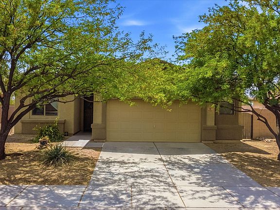 3rd image of 13981 N Swift Spear Dr