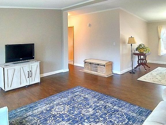 5th image of 9902 Limehouse Dr