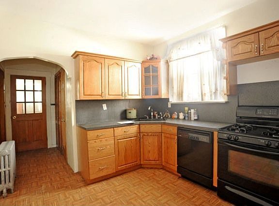 Windowed Kitchen