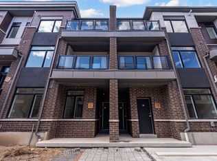 1695 Dersan St #1410, Pickering, ON L1V 0G9