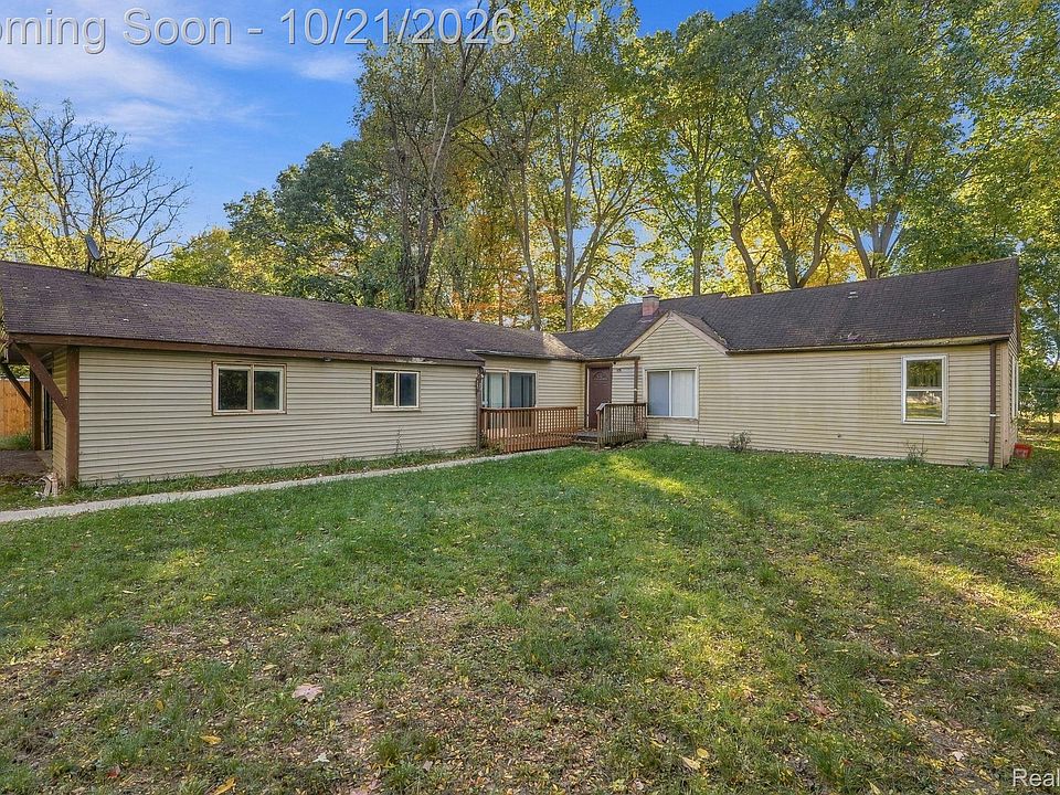 20791 Westland Dr, photo 3