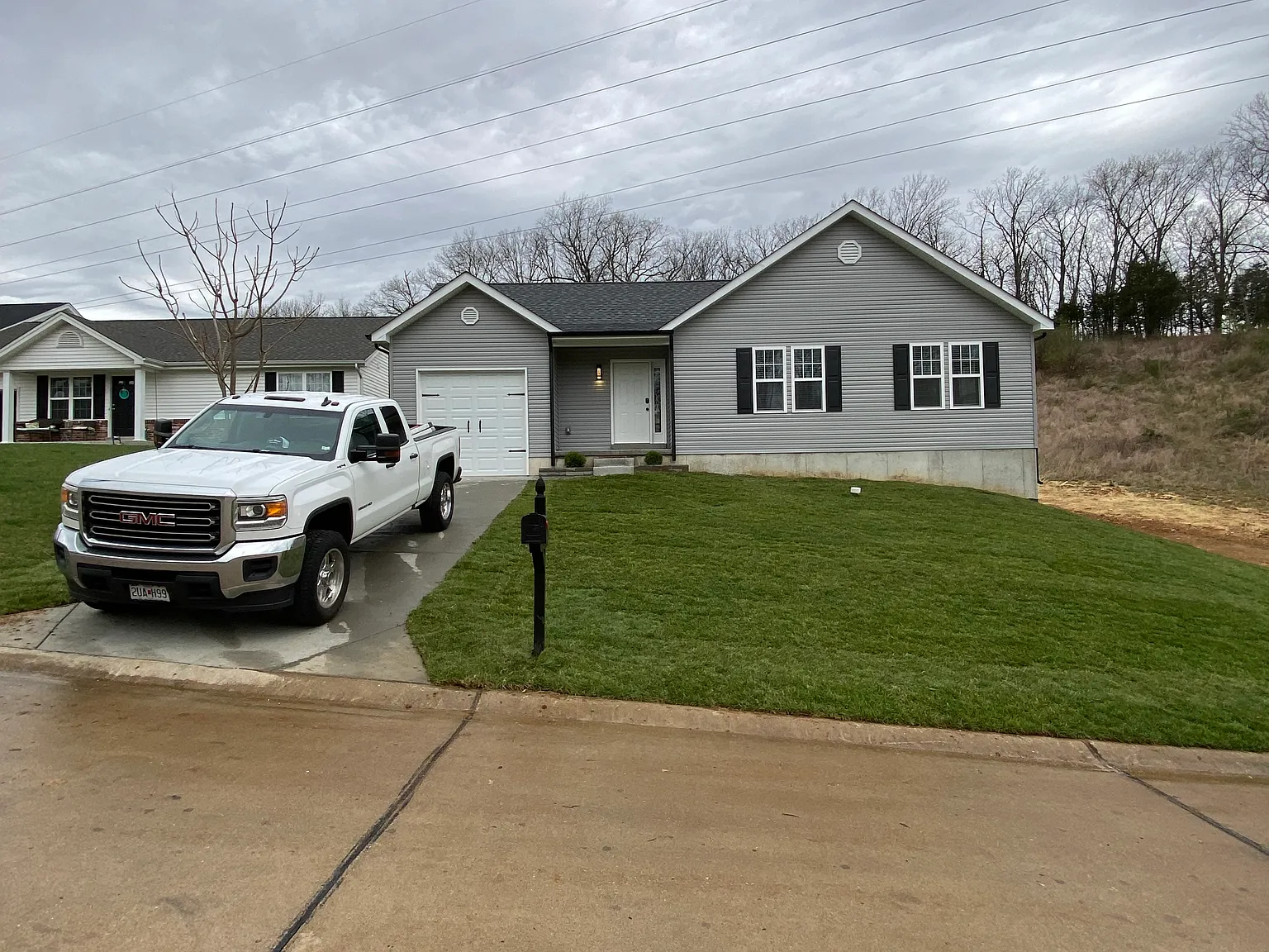 2 bed, 1200 sqft, $2,100 — Photo 1