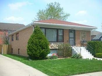 2nd image of 5926 W 87th Pl