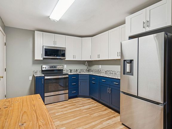3rd image of 1 Swiftwater Drive #3