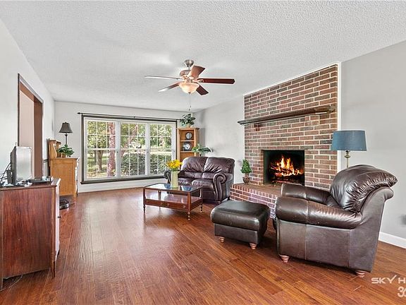 4th image of 5556 W Tackett Dr