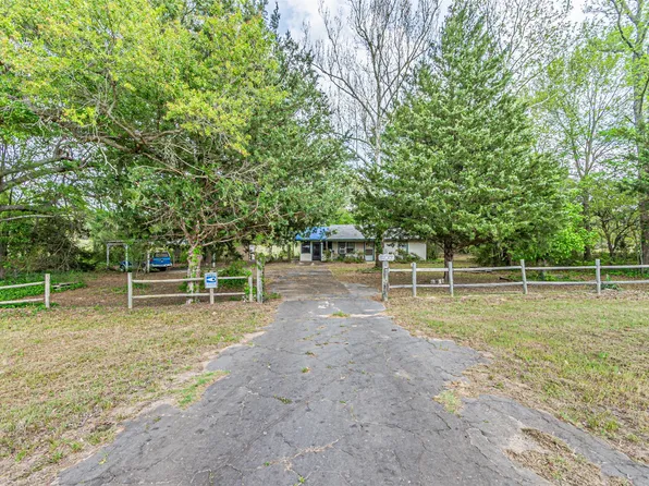 2239 S Fm 14, Mineola, TX 75773