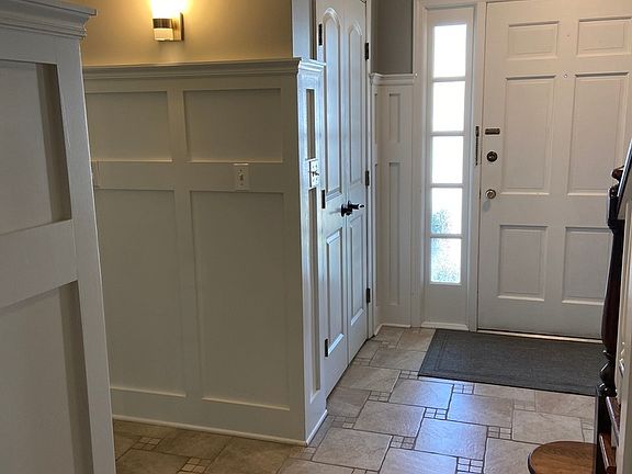 4th image of 4109 Lawn Ave