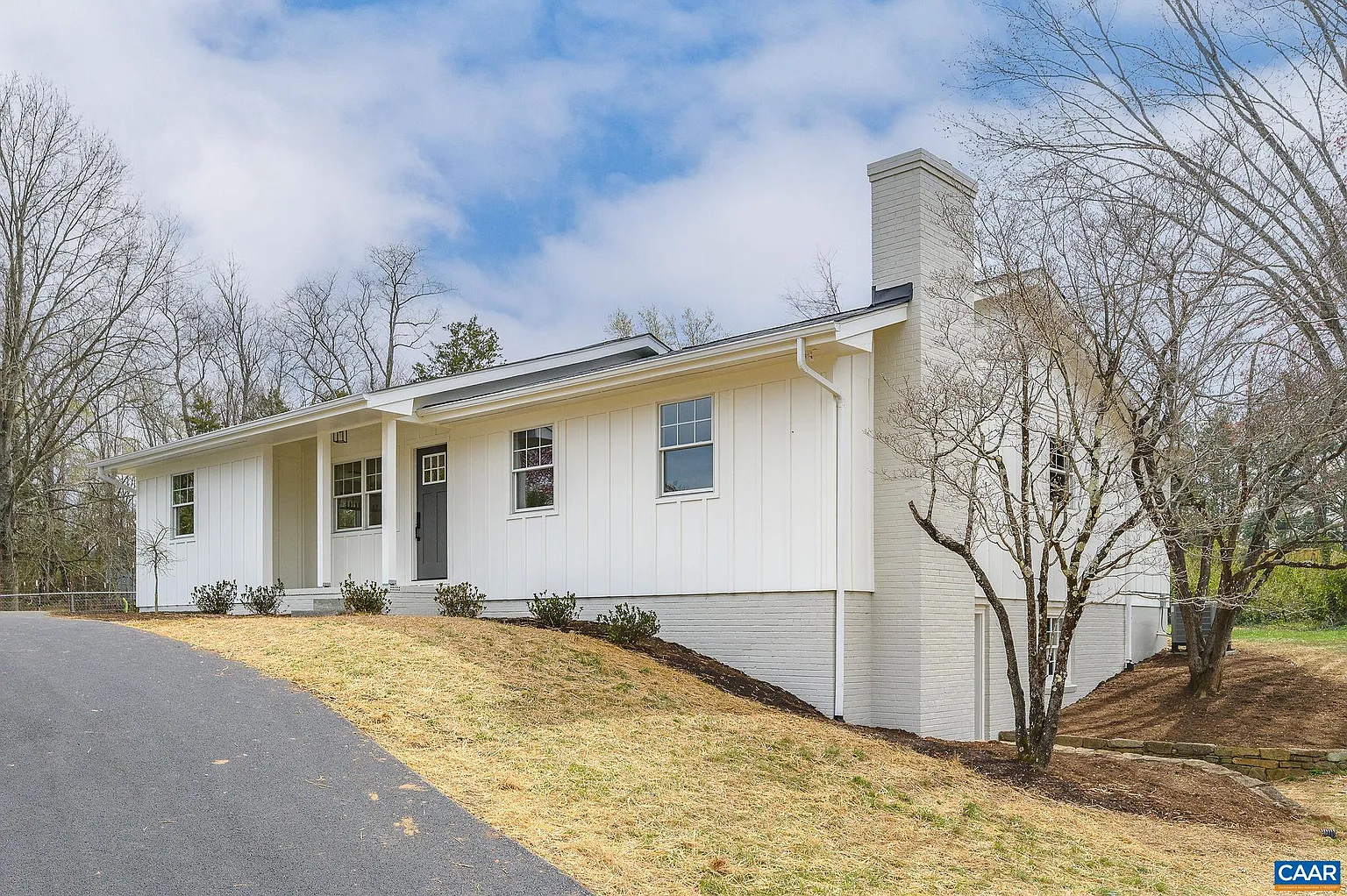 1805 Old Orchard Rd photo 1