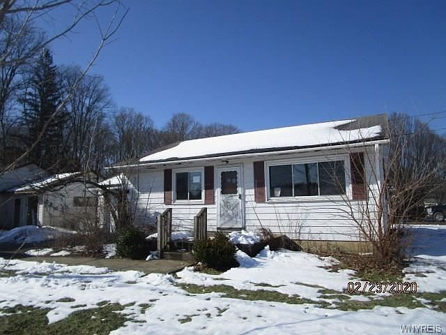 1st image of 14150 School St