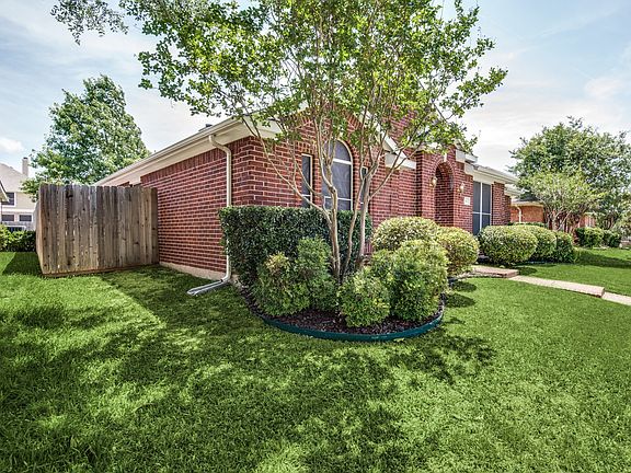 3rd image of 3905 Rose Ct
