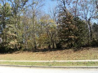 6298 S Riverglen Rd, Springfield, MO 65721