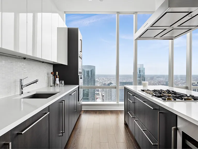 110 N Wacker Dr #3601 — Photo 32