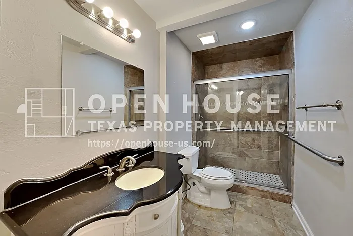 3413 Castle Rock Ln — Photo 9