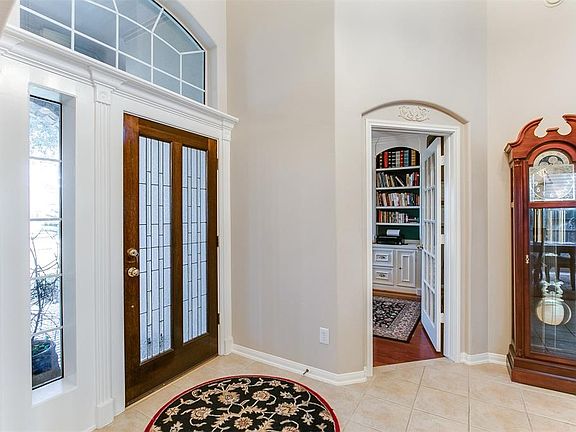 5th image of 1810 Sandy Lake Dr