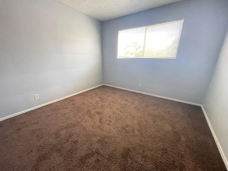1525 Mill St #6 — Photo 8