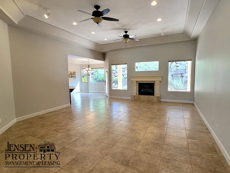 2078 N Gunsight Dr — Photo 17