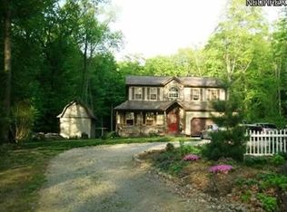 12616 Alpha Rd, Hiram, OH 44234