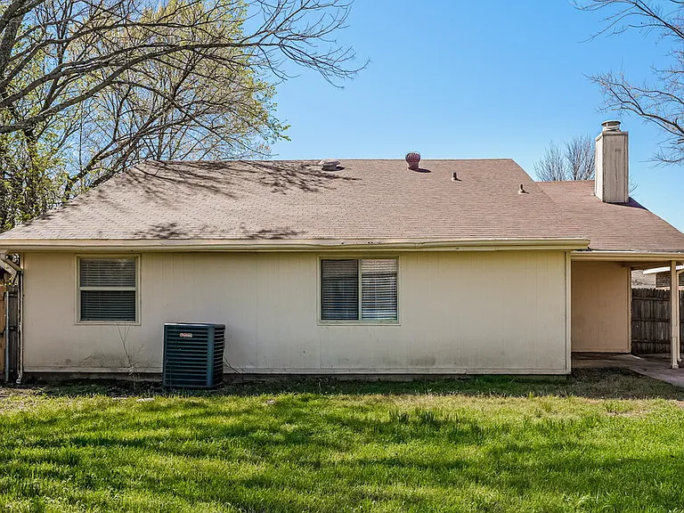 405 Lemon Dr — Photo 16