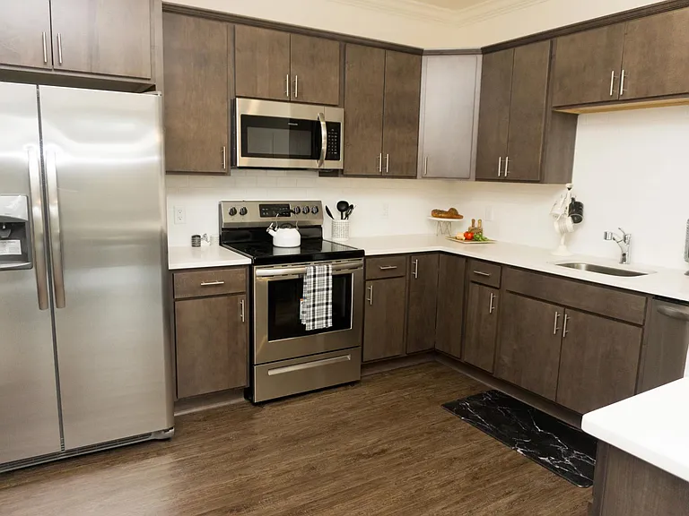 Liberty Pointe — Photo 28
