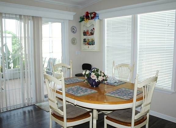5th image of 53 Luana Ct