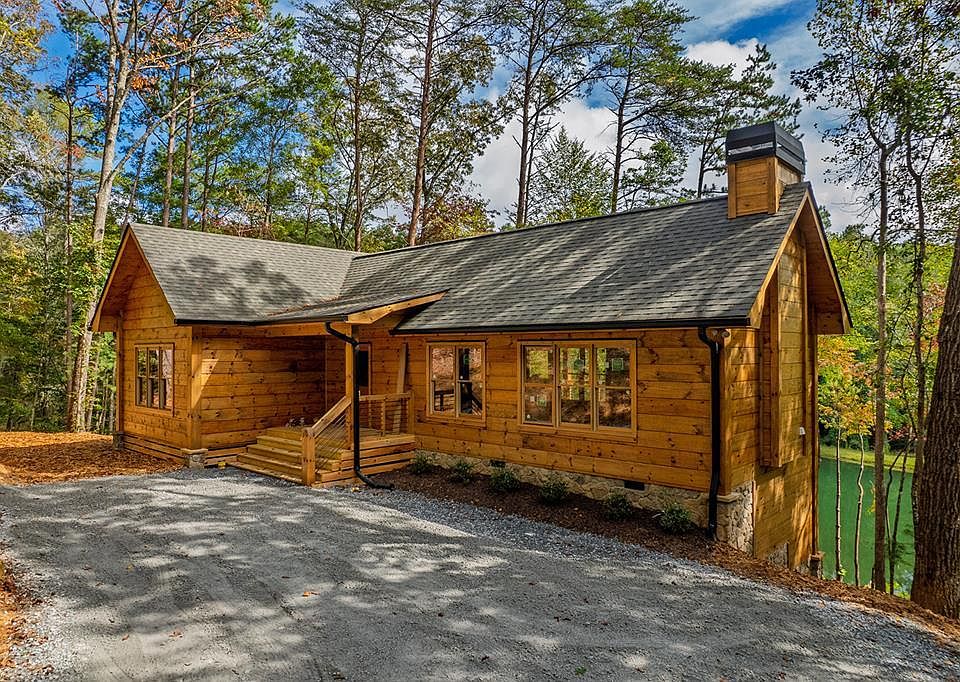 1st image of 85 Moreland Trl