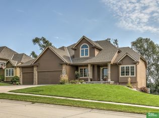 11623 S 198th St, Gretna, NE 68028