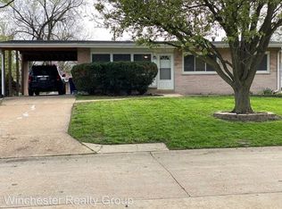 1840 Flicker Dr, Florissant, MO