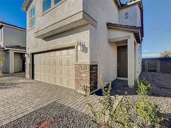5th image of 10115 Kings Amethyst St