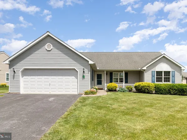 102 Arbor Dr #L-0423, Myerstown, PA 17067