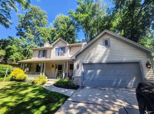 1424 Winding Way, Temperance, MI 48182