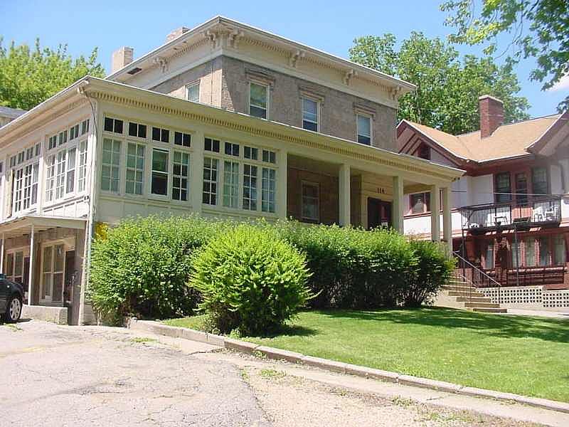 1st image of 114 W Gilman St #125204