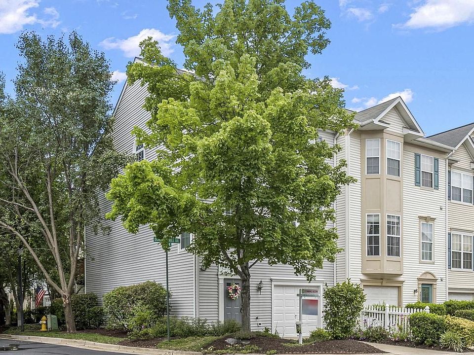 1st image of 100 Cahill Dr