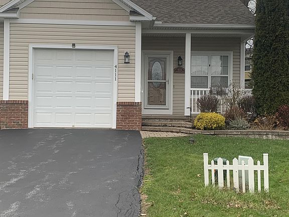 3rd image of 4115 Sandbar Ln