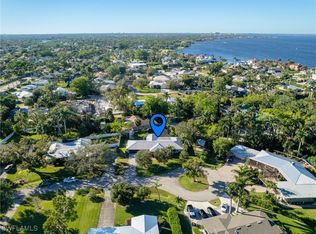 1338 Woodmere Ln, Fort Myers, FL 33919