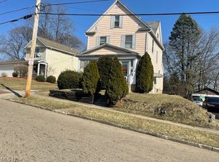759 Moon St, Akron, OH 44307