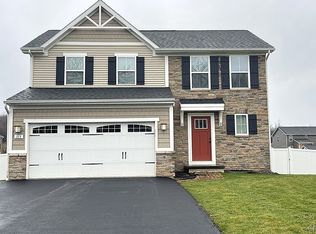 113 Weeping Willow Way, Camillus, NY 13031