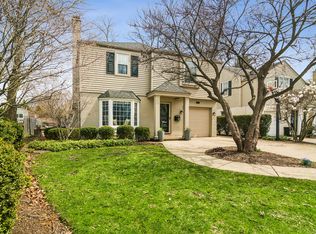 627 S Lincoln Ln, Arlington Heights, IL