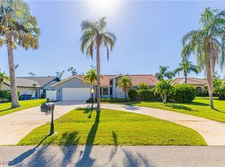 14905 American Eagle Ct, Fort Myers, FL 33912