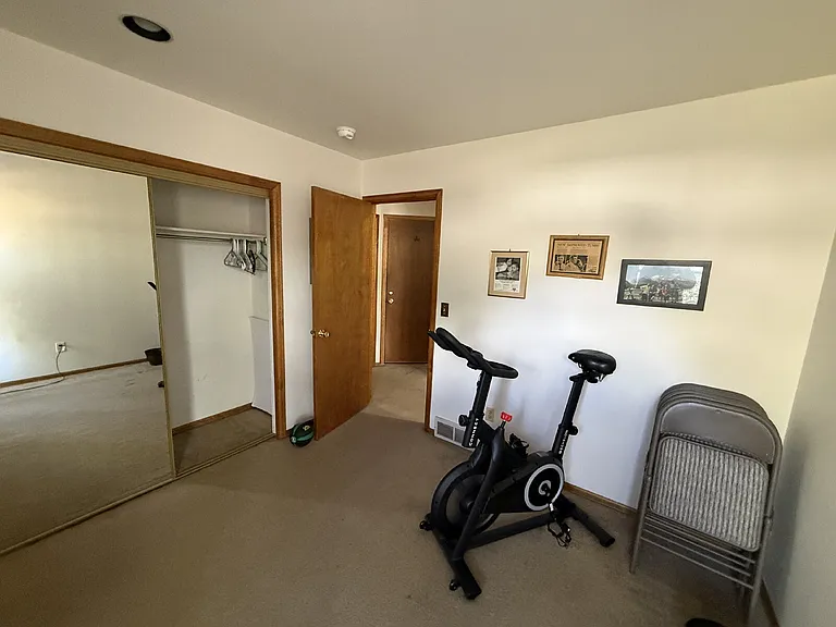 1063 Love Ct #A — Photo 9