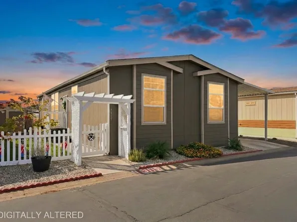 3115 Redcoat Ln, Sacramento, CA 95827