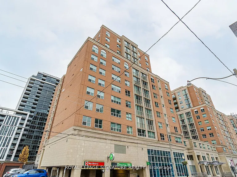323 Richmond St E #405 — Photo 24