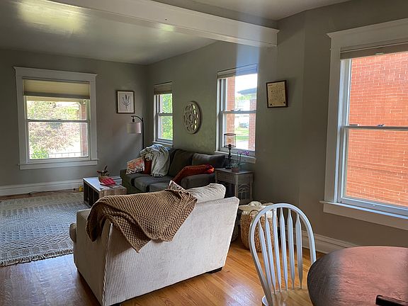 4th image of 3025 N Vine St